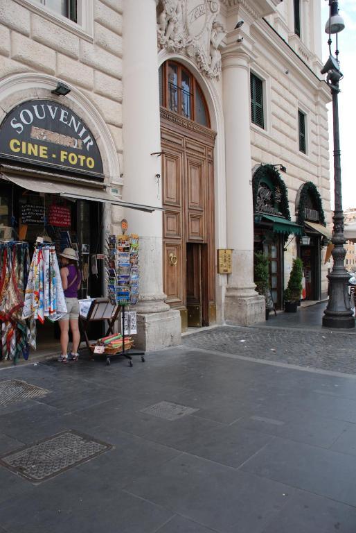 Bed and Breakfast Casa Dell'Amicizia Roma Exterior foto